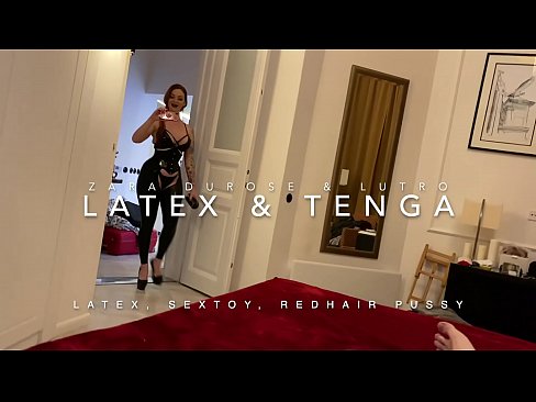 ❤️ Redheaded stepsister in latex costume yakasvirwa na stepbrother Zvinyadzisira zvekumba ﹏